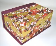 Square Box with Plum Blossoms on Golden Clouds paper